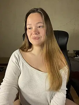 CaramelleSugarr online show from May 17, 7:46 pm