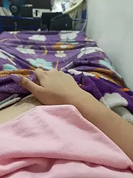 lwkfine online show from December 18, 2:55 pm