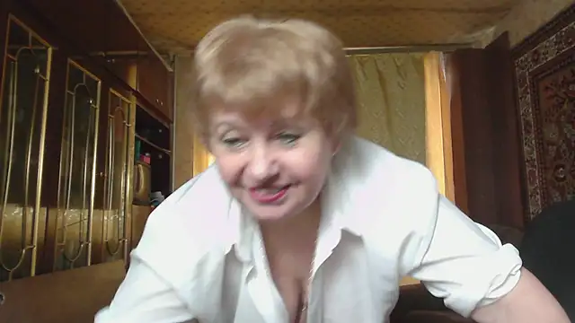 Casey peach online show from May 24, 11:09 am