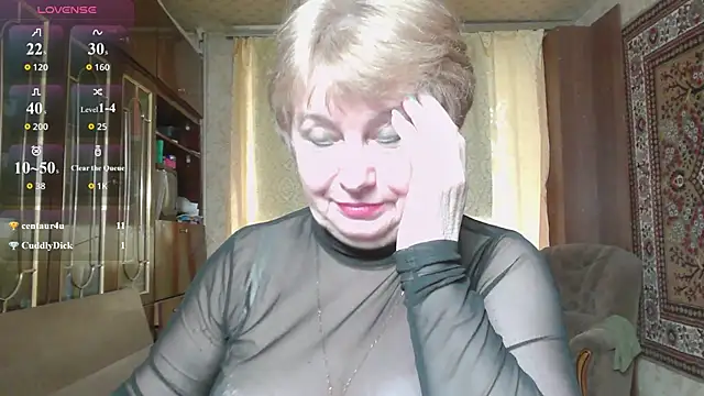 Casey peach online show from May 8, 11:57 am