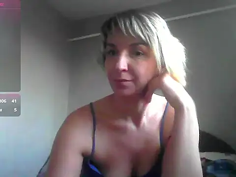 Lana Foxyy online show from April 5, 4:06 pm