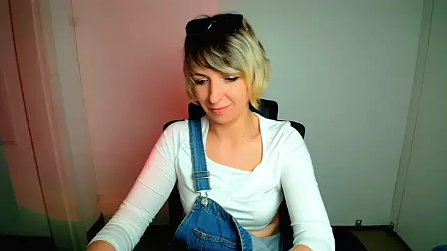 Lana Foxyy online show from May 3, 3:59 pm