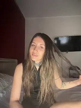 saphirafox online show from March 18, 1:49 pm