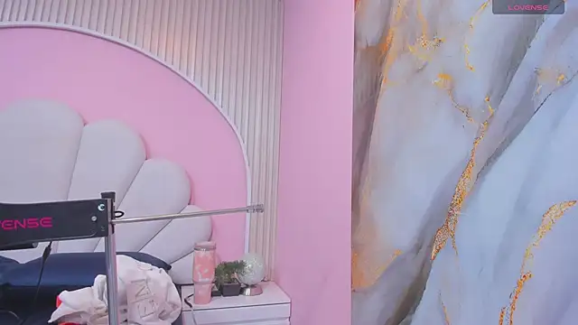 Ary  cherry online show from April 10, 8:04 pm