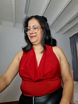 christy ant online show from May 18, 6:14 pm