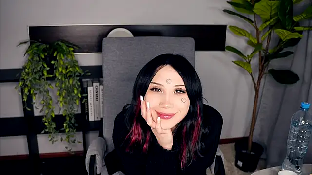 KendraBorland online show from December 18, 2:55 pm