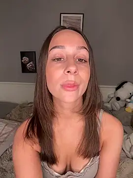 ChiaraSommer online show from May 19, 5:09 pm