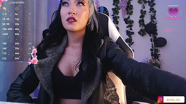 viicky r online show from February 11, 10:44 pm