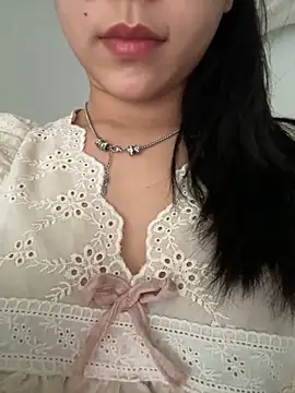 Beesex 02 online show from December 22, 2:15 am