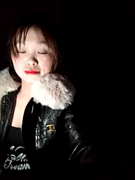 kiss-you12 online show from February 9, 2:08 pm