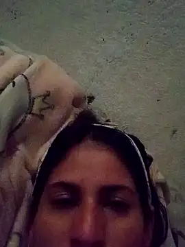 Laflaca12 online show from April 9, 9:09 pm