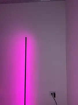 Nicollewest1 online show from February 5, 7:50 pm