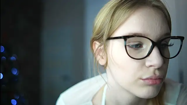 Kristy mysti online show from December 20, 5:28 pm