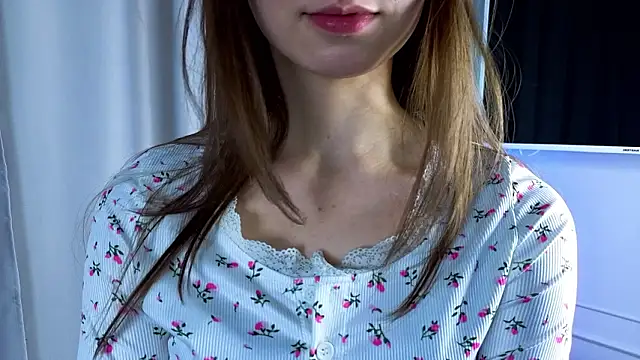 marywilly online show from March 7, 5:09 pm