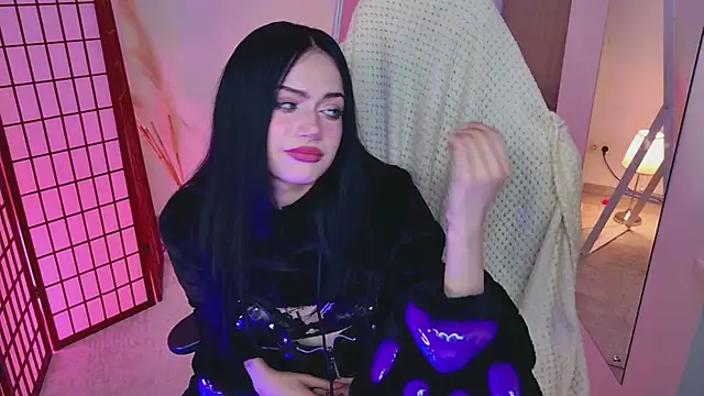 Dark Diva online show from May 27, 1:57 am