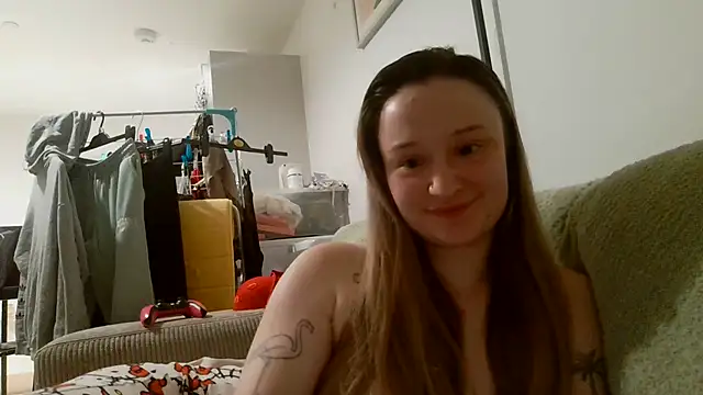 LilyLuck  online show from March 26, 11:28 pm