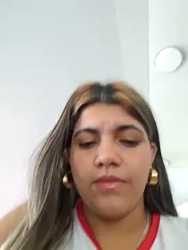 Ivy enjoy online show from May 17, 9:25 pm