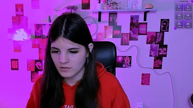 lizzie boom  online show from April 2, 7:22 pm