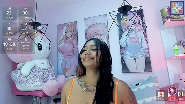 tinna noa online show from May 21, 3:37 am