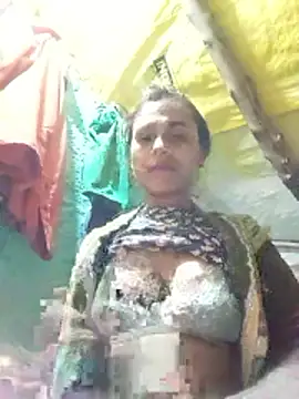 Cuty priti online show from January 7, 11:08 pm