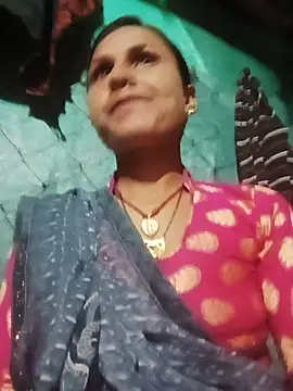 Cuty priti online show from May 16, 5:12 pm