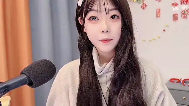 smalldaisy online show from February 25, 2:43 am