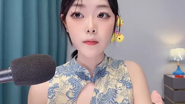 smalldaisy online show from May 10, 4:36 am