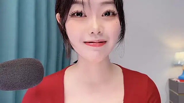 smalldaisy online show from May 3, 3:54 am