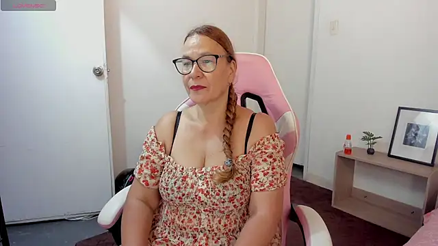 MS  samantha online show from May 19, 11:06 am