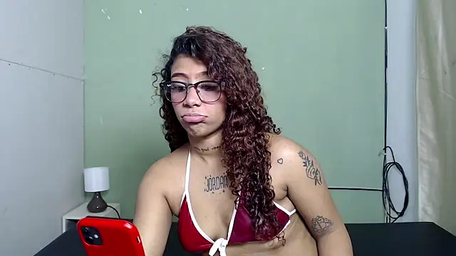 Dulcinea and puffy online show from December 21, 5:44 am