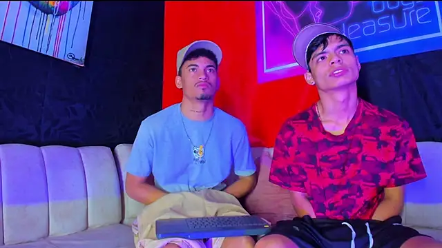 BrownieLoverss online show from January 9, 2:27 am