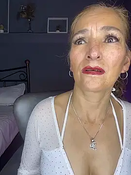 JennaMilf  online show from April 4, 7:34 pm