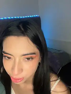 junorise23 online show from March 16, 5:44 am