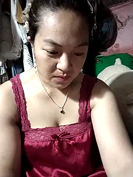Lucky cutee online show from May 10, 4:03 am