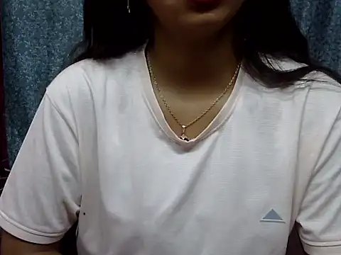 cute Dirty Diva online show from May 11, 12:57 am