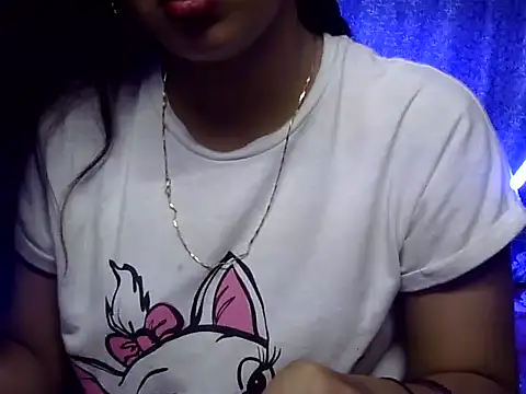 cute Dirty Diva online show from May 16, 2:27 pm