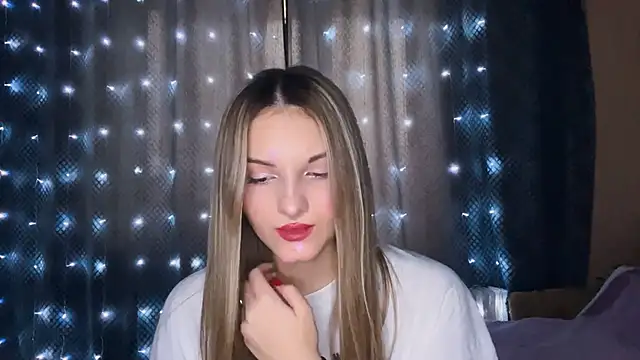 EmllyLighty online show from January 6, 8:29 am