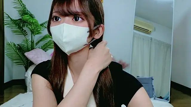 Kiki-jpn online show from May 12, 11:39 am