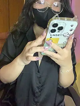 Sofiababy22 online show from April 2, 4:04 pm