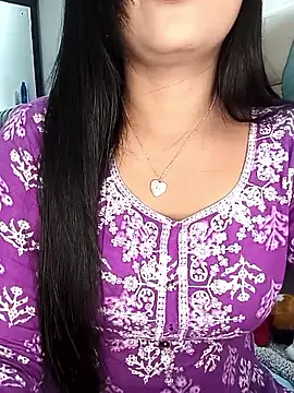 Deshi bhabhi143 online show from May 22, 6:44 am