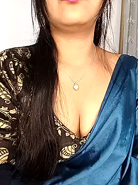 Deshi bhabhi143 online show from May 12, 9:28 am