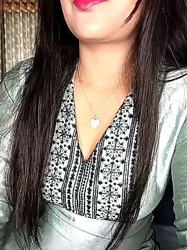 Deshi bhabhi143 online show from May 20, 6:21 am