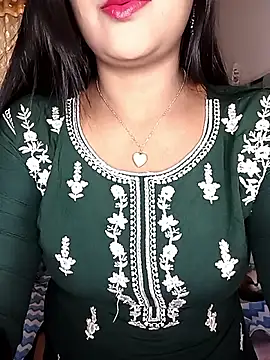 Deshi bhabhi143 online show from May 25, 7:07 am