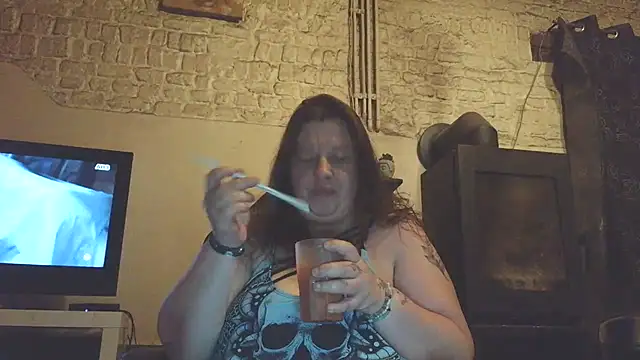 tigresse3 online show from May 29, 10:52 pm
