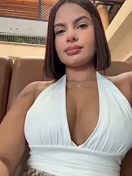 Irina Velvett online show from May 16, 2:49 pm