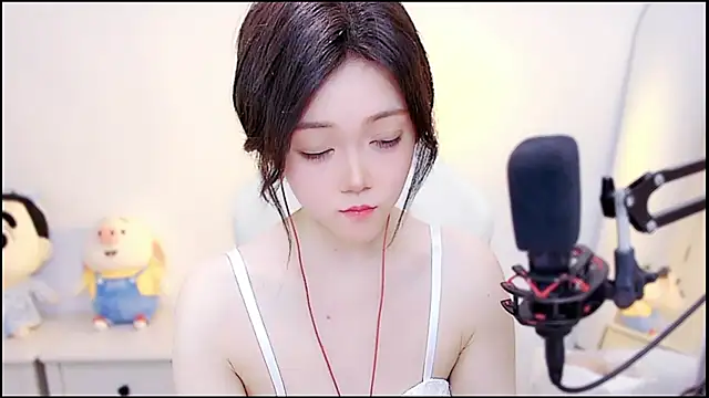 Cindy-dd online show from May 10, 4:09 pm