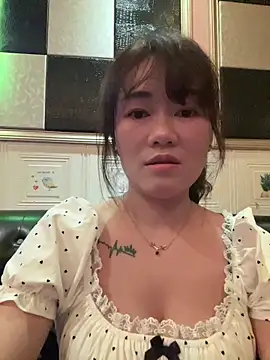 Molly-xiao online show from May 21, 12:03 pm