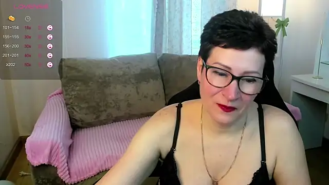 JennyMons online show from May 14, 9:26 am