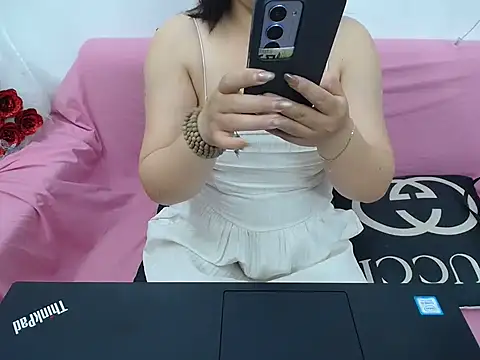 Coffee Milktea online show from May 20, 3:14 am