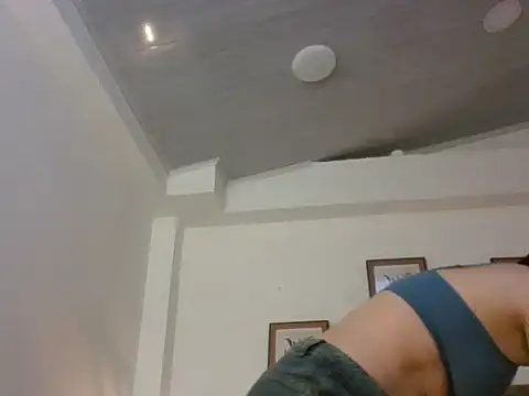 kat paradise online show from January 13, 12:31 pm